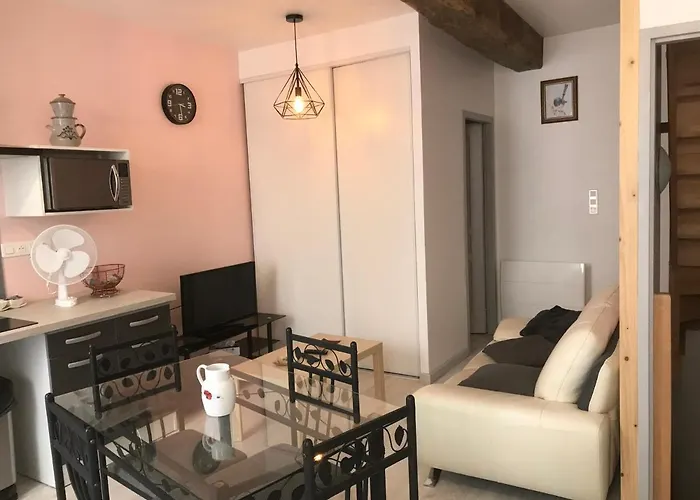 Maison Chaleureuse Au Centre Ville